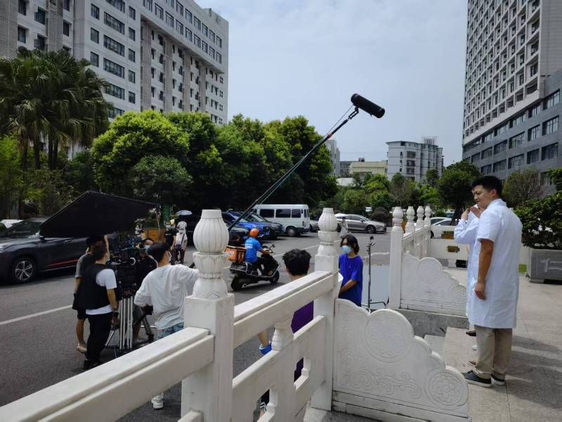 松江区广告片拍摄公司低成本实现高规格制作的诀窍